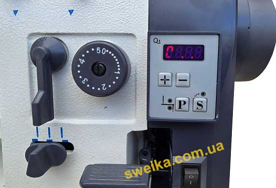 Швейна машина Зиг-заг стібка Brost 20U43-DD